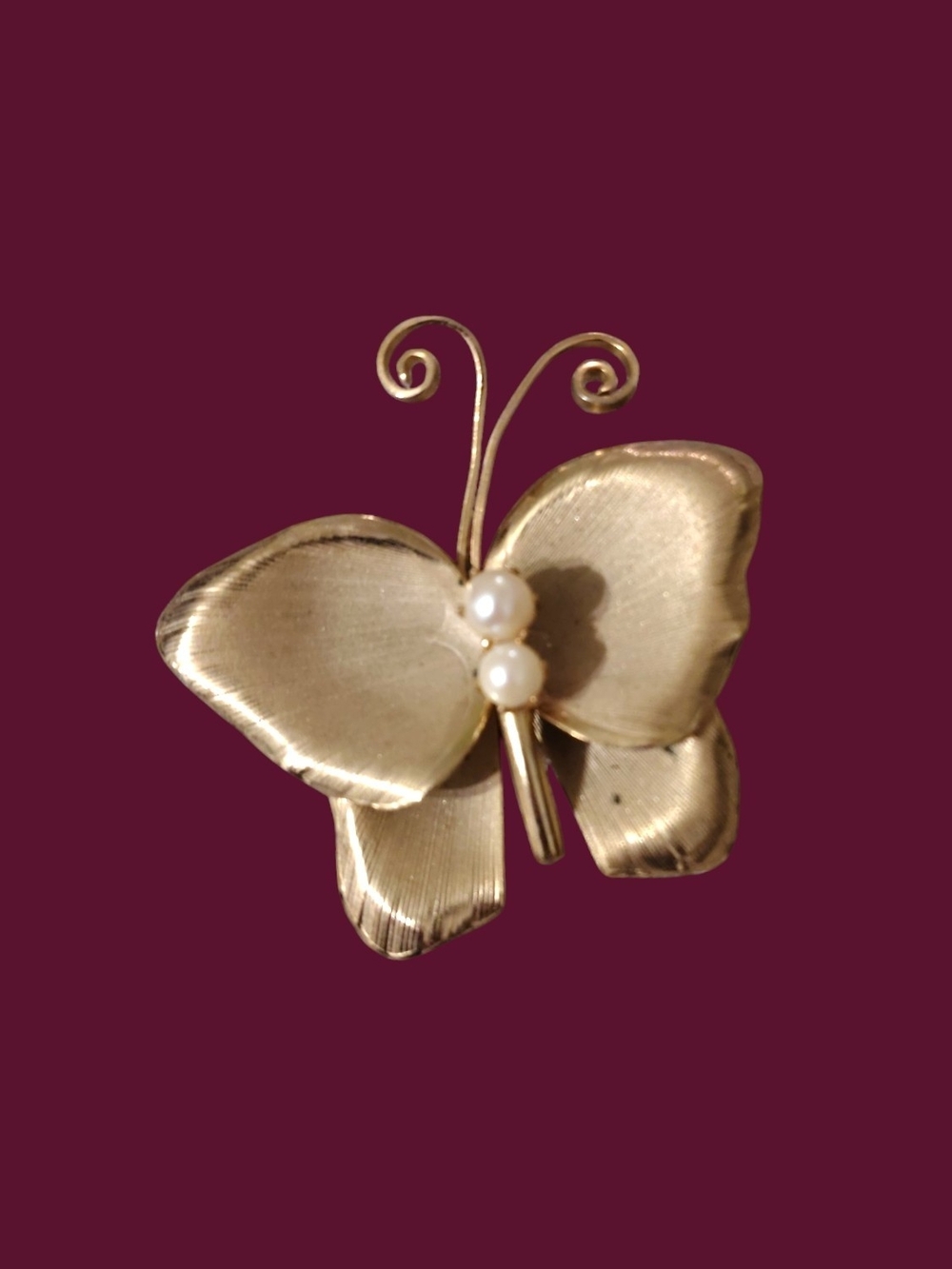 Vintage Gold Butterfly Brooch with Pearl Accents